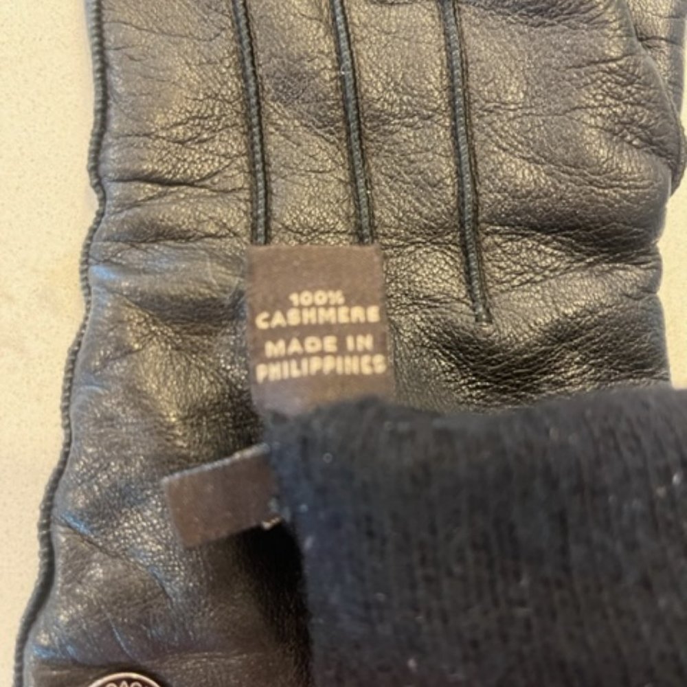 Coach Size 7 Black Cashmere Gloves Women